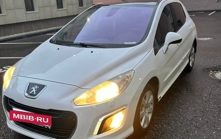Peugeot 308 II, 2011 год, 600 000 рублей, 2 фотография