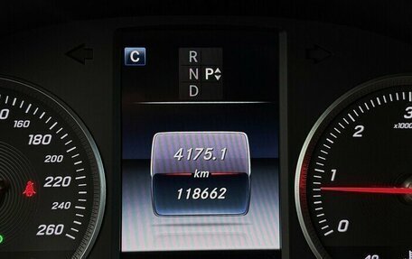 Mercedes-Benz GLC, 2016 год, 3 100 000 рублей, 6 фотография