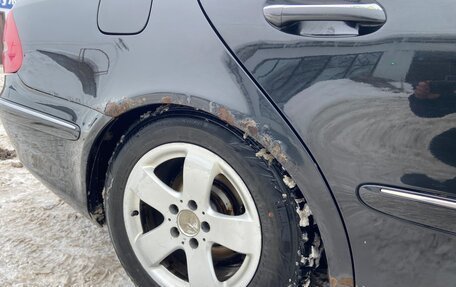 Mercedes-Benz E-Класс, 2003 год, 630 000 рублей, 9 фотография