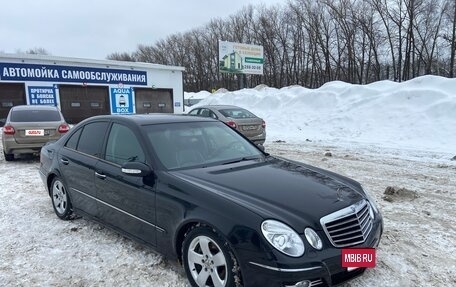 Mercedes-Benz E-Класс, 2003 год, 630 000 рублей, 3 фотография