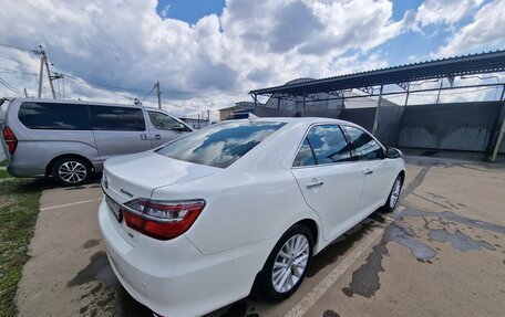 Toyota Camry, 2015 год, 2 100 000 рублей, 6 фотография