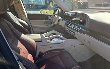 Mercedes-Benz Maybach GLS I, 2023 год, 7 000 000 рублей, 12 фотография