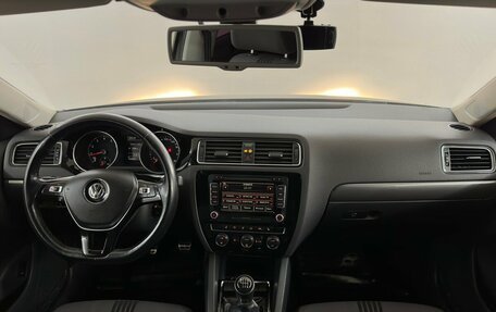 Volkswagen Jetta VI, 2016 год, 1 420 000 рублей, 5 фотография