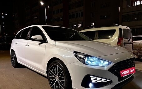 Hyundai i30 III, 2022 год, 2 000 000 рублей, 2 фотография