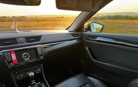 Skoda Superb III рестайлинг, 2015 год, 2 000 000 рублей, 11 фотография