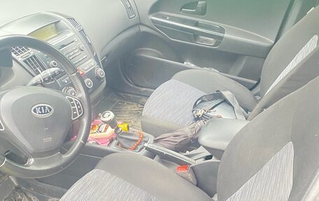 KIA cee'd I рестайлинг, 2009 год, 380 000 рублей, 3 фотография