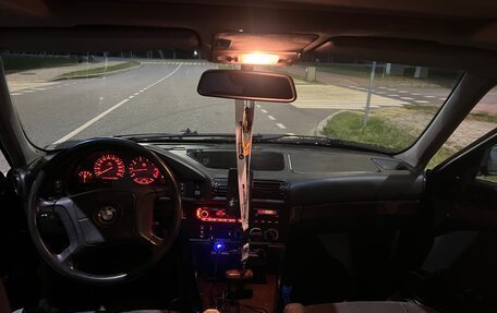 BMW 5 серия, 1991 год, 350 000 рублей, 8 фотография