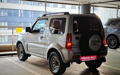 Suzuki Jimny, 2018 год, 2 350 000 рублей, 3 фотография