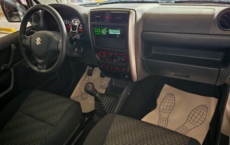 Suzuki Jimny, 2018 год, 2 350 000 рублей, 14 фотография