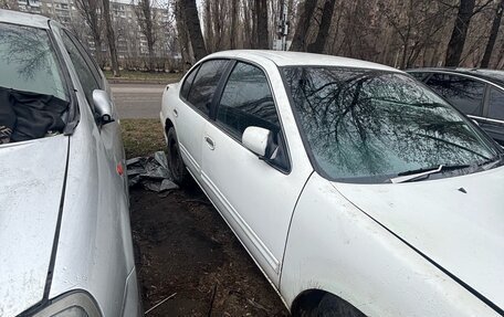 Nissan Cefiro II, 1995 год, 200 000 рублей, 2 фотография