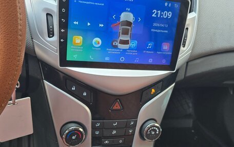 Chevrolet Cruze II, 2013 год, 630 000 рублей, 10 фотография