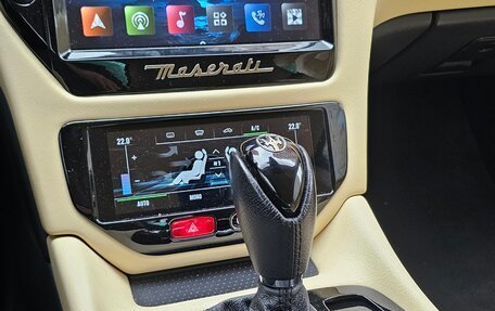 Maserati GranTurismo, 2009 год, 6 000 000 рублей, 9 фотография