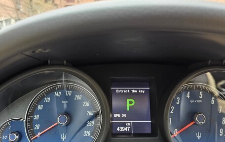 Maserati GranTurismo, 2009 год, 6 000 000 рублей, 11 фотография