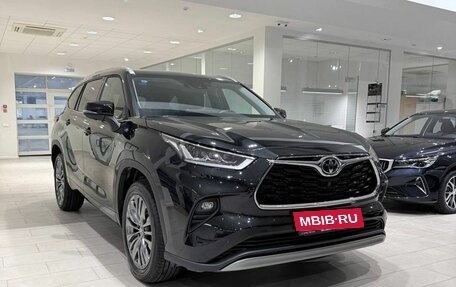 Toyota Highlander, 2025 год, 5 600 000 рублей, 1 фотография