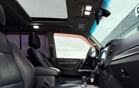 Mitsubishi Pajero IV, 2013 год, 2 490 000 рублей, 7 фотография