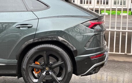 Lamborghini Urus I, 2018 год, 16 000 000 рублей, 12 фотография