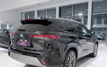 Toyota Highlander, 2025 год, 5 600 000 рублей, 7 фотография