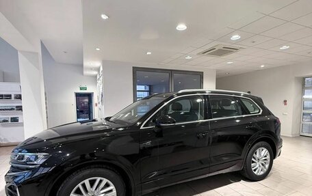 Volkswagen Touareg III, 2025 год, 7 900 000 рублей, 4 фотография