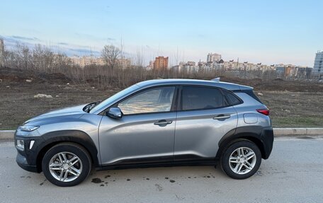 Hyundai Kona I, 2019 год, 2 150 000 рублей, 4 фотография