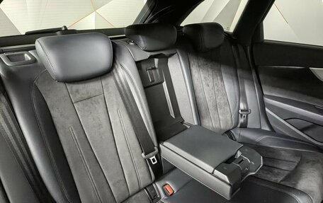 Audi A4, 2018 год, 2 895 000 рублей, 16 фотография