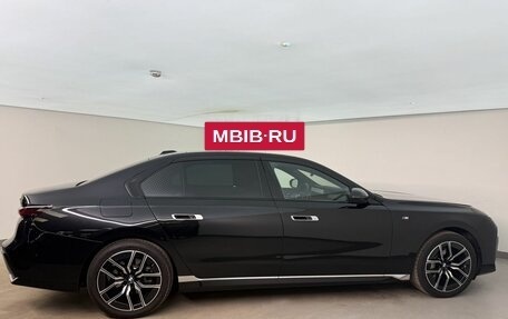 BMW 7 серия, 2024 год, 15 015 000 рублей, 4 фотография