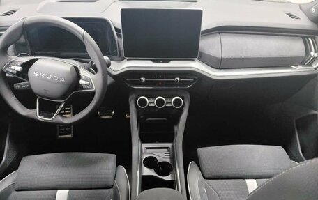 Skoda Kodiaq, 2025 год, 6 390 000 рублей, 9 фотография