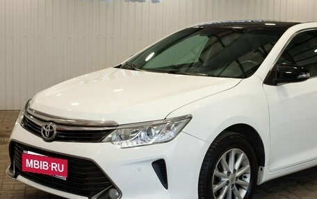 Toyota Camry, 2016 год, 1 820 000 рублей, 6 фотография