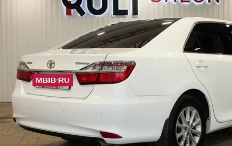 Toyota Camry, 2016 год, 1 820 000 рублей, 13 фотография