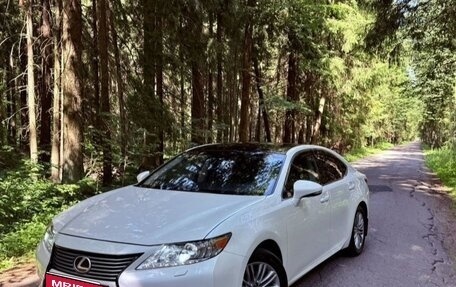 Lexus ES VII, 2014 год, 2 060 000 рублей, 1 фотография