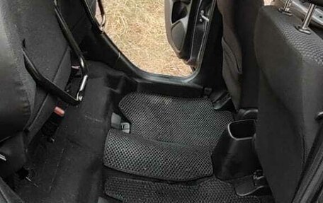 Honda Fit III, 2018 год, 1 150 000 рублей, 9 фотография