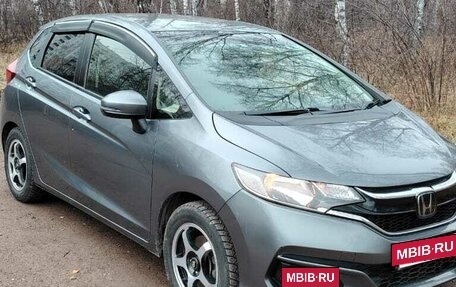 Honda Fit III, 2018 год, 1 150 000 рублей, 10 фотография