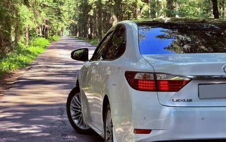 Lexus ES VII, 2014 год, 2 060 000 рублей, 24 фотография