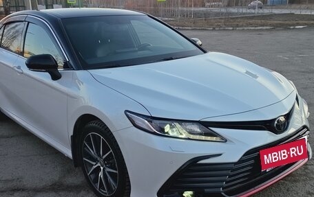 Toyota Camry, 2021 год, 2 фотография