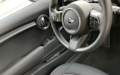 MINI Hatch, 2021 год, 2 450 600 рублей, 7 фотография