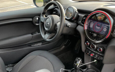 MINI Hatch, 2021 год, 2 450 600 рублей, 10 фотография