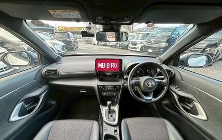 Toyota Yaris Cross, 2022 год, 1 473 000 рублей, 9 фотография