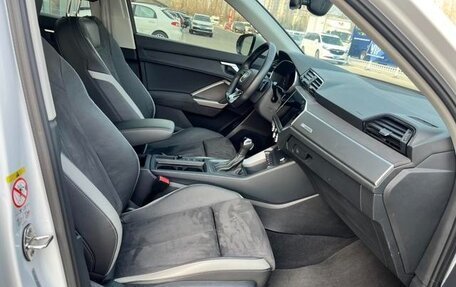 Audi Q3, 2022 год, 2 617 000 рублей, 15 фотография