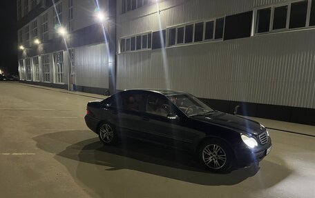 Mercedes-Benz C-Класс, 2002 год, 420 000 рублей, 3 фотография