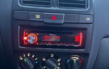 Hyundai Accent II, 2008 год, 730 000 рублей, 19 фотография