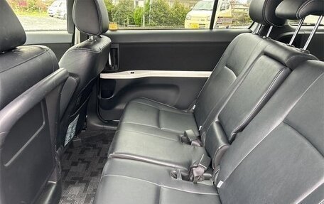 Toyota ISis I, 2014 год, 1 315 000 рублей, 14 фотография