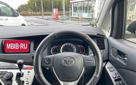 Toyota ISis I, 2014 год, 1 315 000 рублей, 13 фотография
