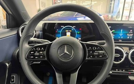 Mercedes-Benz A-Класс, 2021 год, 1 965 000 рублей, 10 фотография