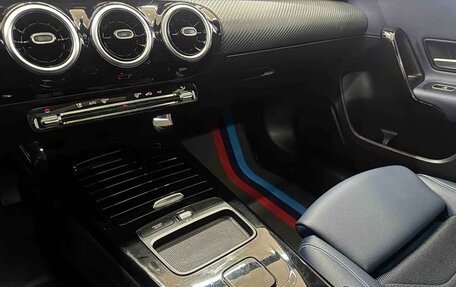 Mercedes-Benz A-Класс, 2021 год, 1 965 000 рублей, 11 фотография