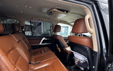 Toyota Land Cruiser 200, 2014 год, 4 800 000 рублей, 16 фотография