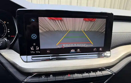 Skoda Octavia IV, 2022 год, 1 850 008 рублей, 14 фотография