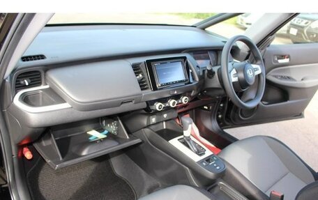 Honda Fit, 2021 год, 940 000 рублей, 16 фотография