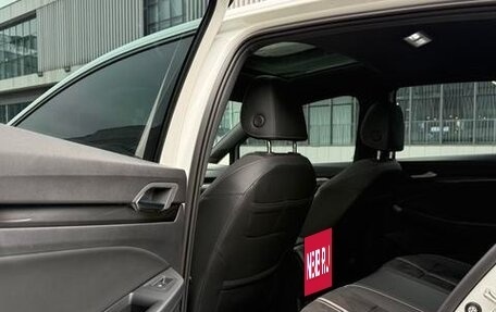 Volkswagen Golf VIII, 2023 год, 1 900 000 рублей, 9 фотография