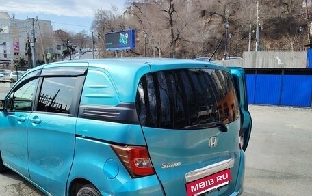 Honda Freed I, 2011 год, 890 000 рублей, 13 фотография