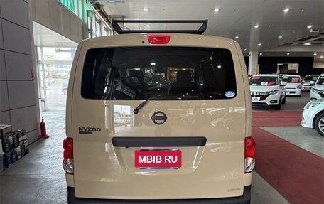 Nissan NV200, 2018 год, 1 710 000 рублей, 5 фотография