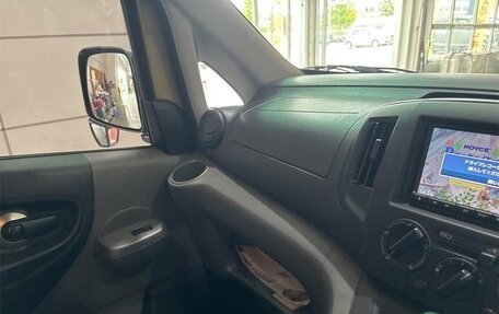 Nissan NV200, 2018 год, 1 710 000 рублей, 12 фотография